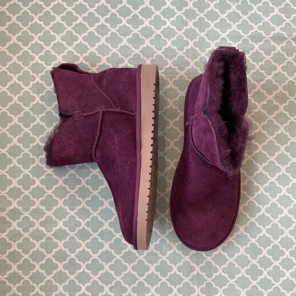 Koolaburra Shoes - NWOT Koolaburra by UGG Purple Suede Booties 8 & Care Kit